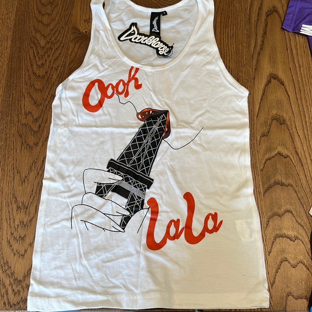 Vintage streetwear tanks